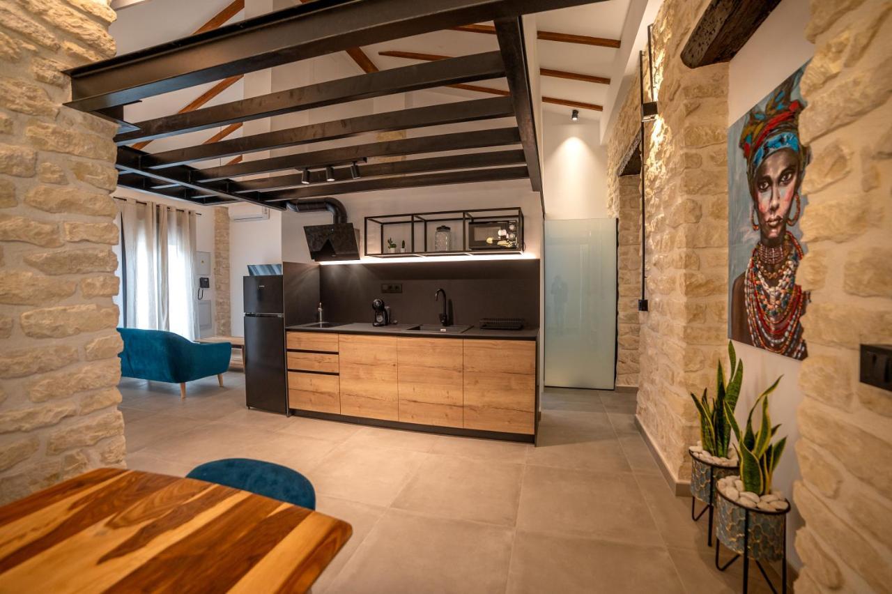 Apartamentos Loliqui Centro Alicante Eksteriør billede