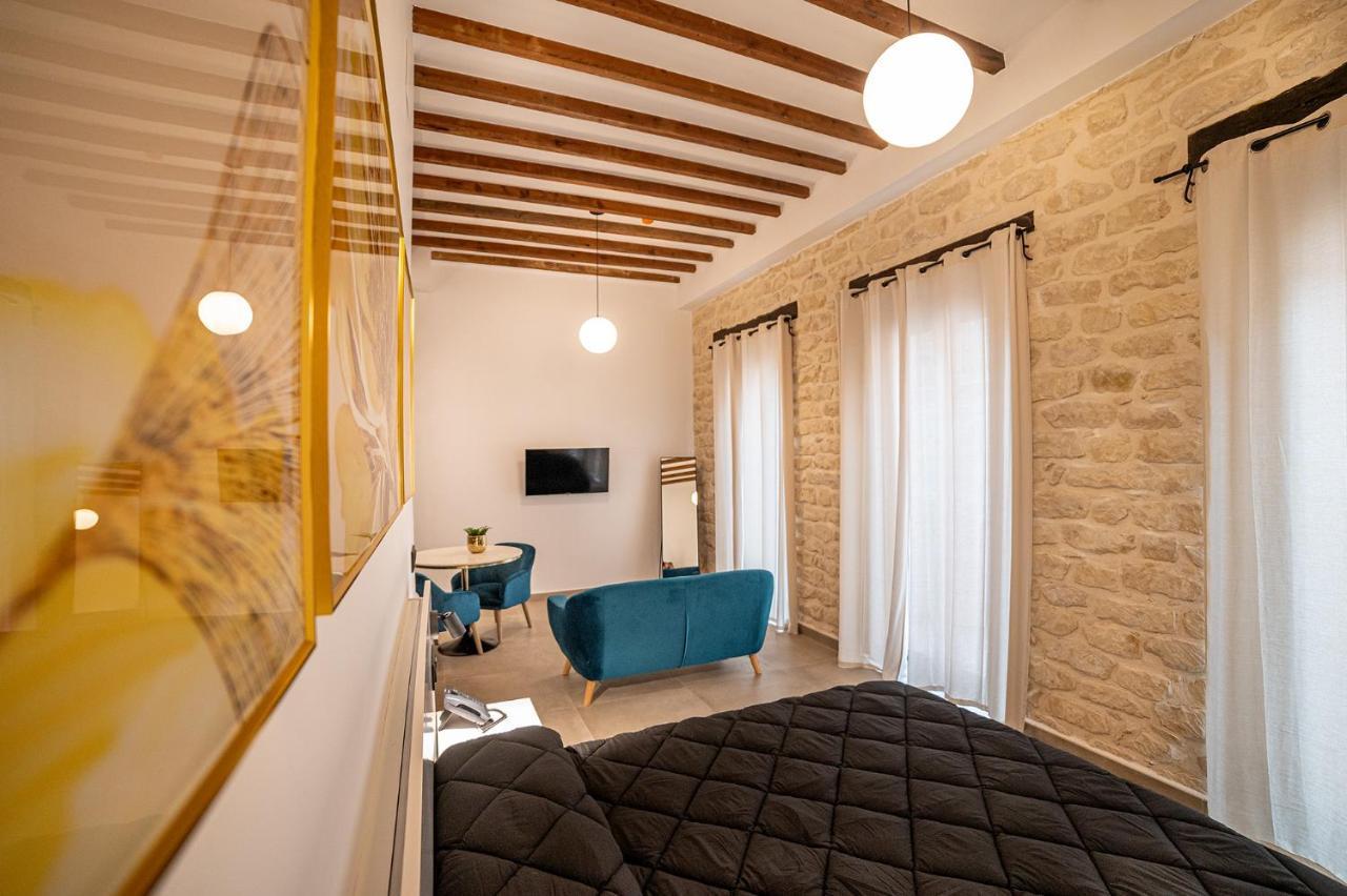 Apartamentos Loliqui Centro Alicante Eksteriør billede
